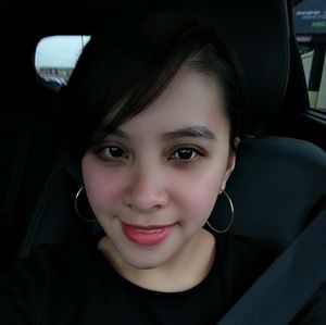 Meet your Posher, May ann